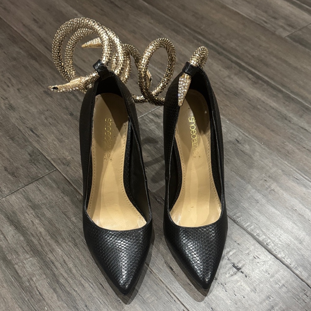 Black Snake Textured Women's stilettos